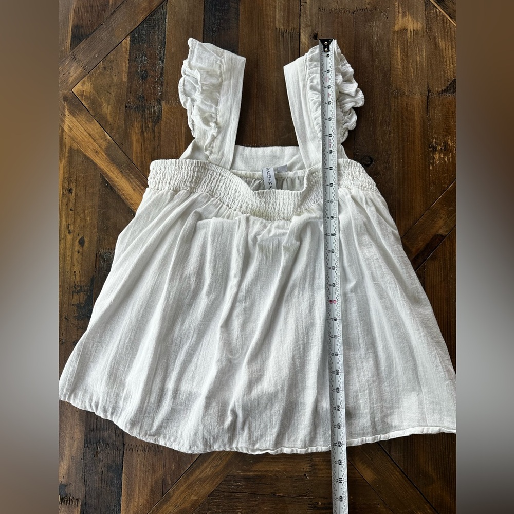 BOHO Grace + Karma white flutter sleeves tank top M